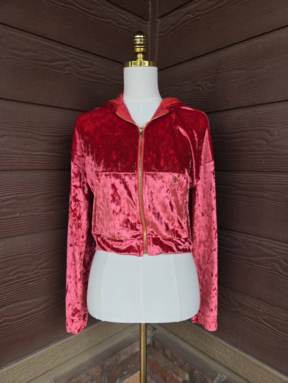 Fabletics Red Crushed Velvet Zip-Up Hoodie – Women’s XS NWOT - Picture 16 of 17